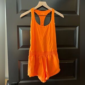 Orange Offline jumper